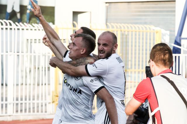 国米主场4-1大胜蒙扎，恰尔汗奥卢世界波